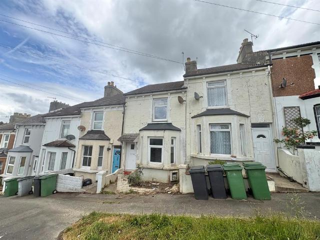 House for sale in Clive Vale, Guestling Green