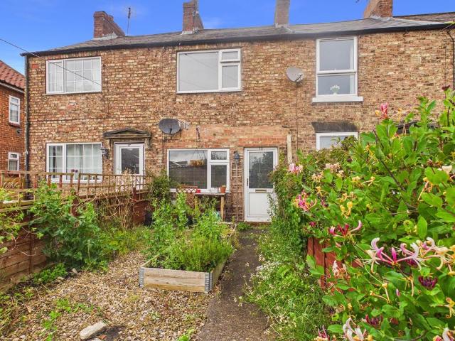 House for sale in Norton-on-derwent, North Yorkshire