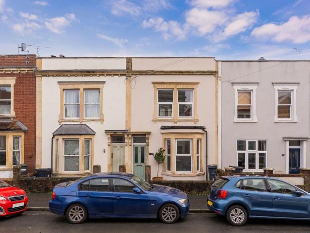 House for sale in Feckenham, City Of Bristol