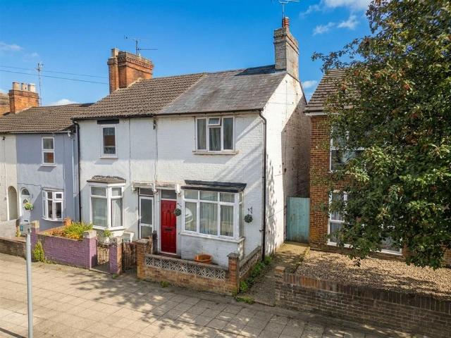 House for sale in Aylesbury, Buckinghamshire