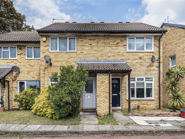 House for sale in London Borough of Hounslow, Greater London
