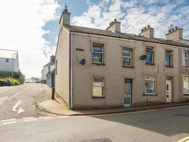House for sale in Porth-y-Felin, Holyhead