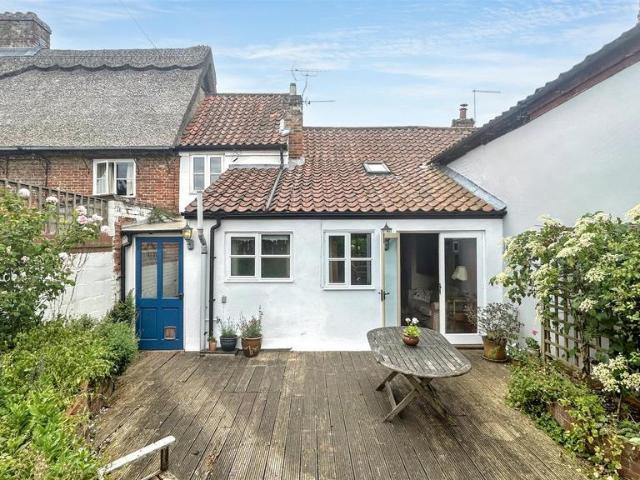 House for sale in Crostwick, Norfolk