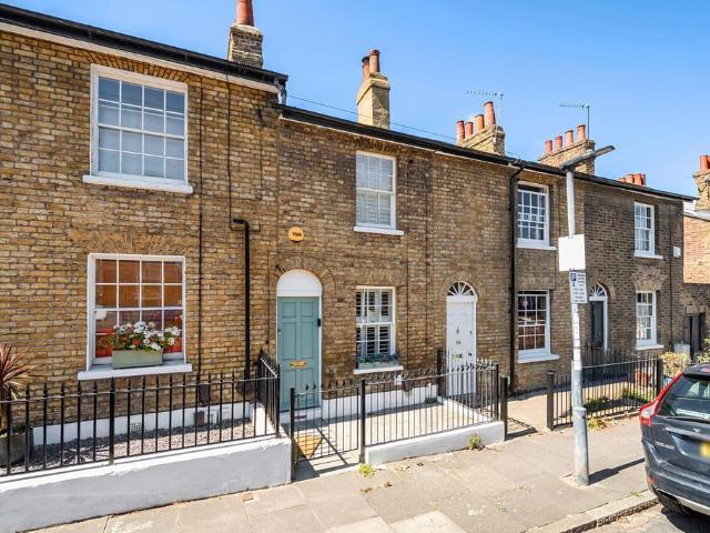 House for sale in Greenwich Town Centre, Greater London