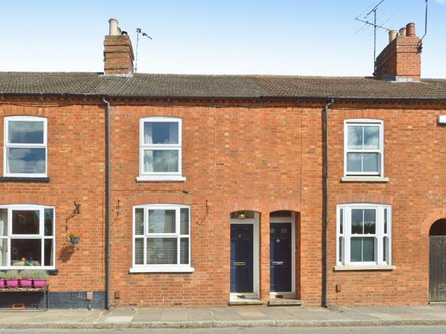 House for sale in Calverton End, Milton Keynes