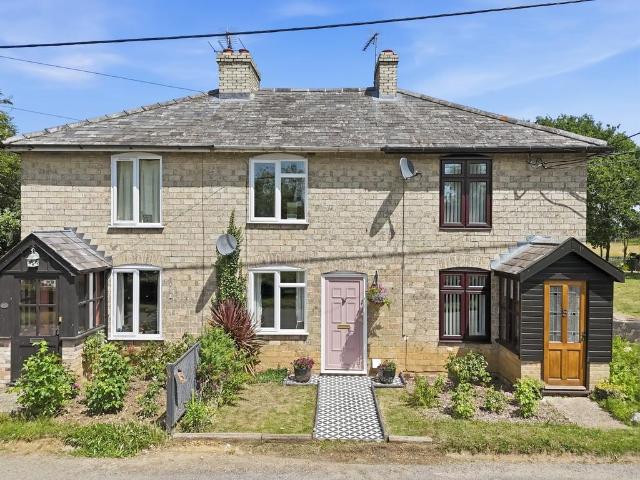 House for sale in Bedingfield, Suffolk