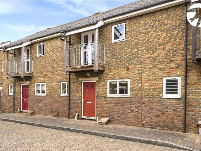 House for sale in Swanscombe and Greenhithe, Monks Orchard