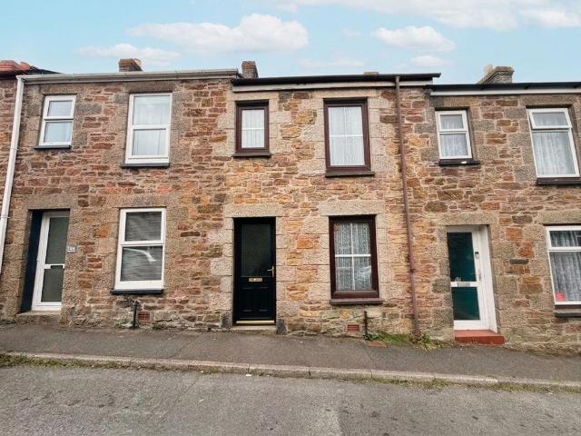 House for sale in Mount Ambrose, Cornwall