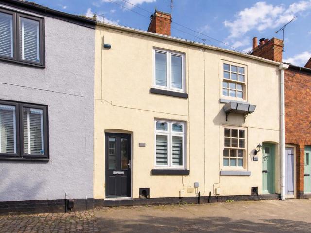 House for sale in Elmfield, Leicestershire