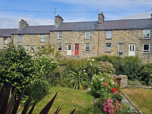 House for sale in Trefor, Llanaelhaearn