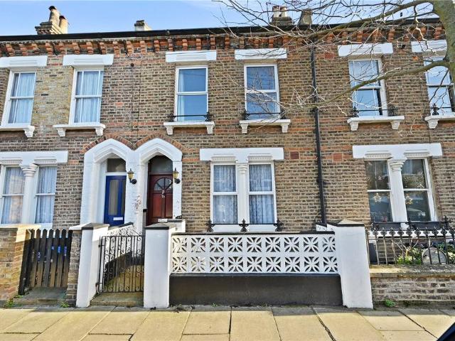 House for sale in Kensal Town, Greater London