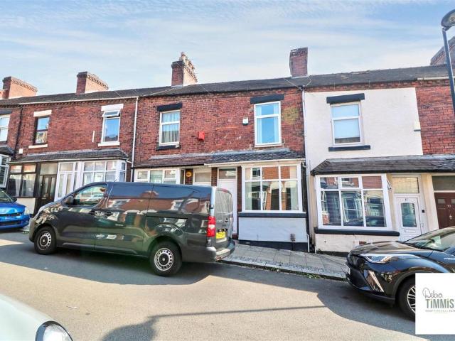 House for sale in Joiner's Square, Hanley
