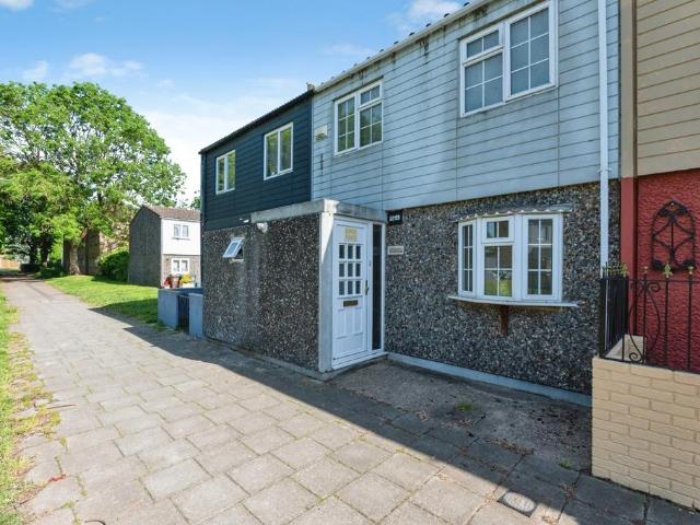 House for sale in South Ockendon, Essex