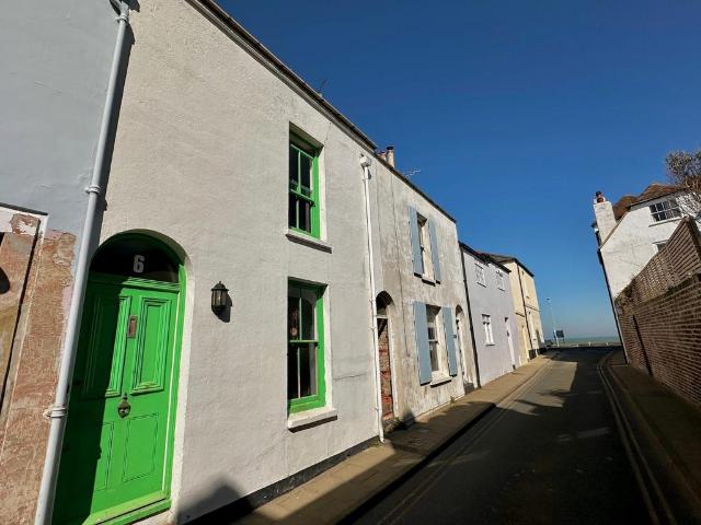 House for sale in Middle Deal, Ash