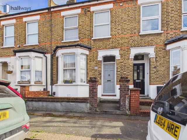 House for sale in London Borough of Croydon, Greater London