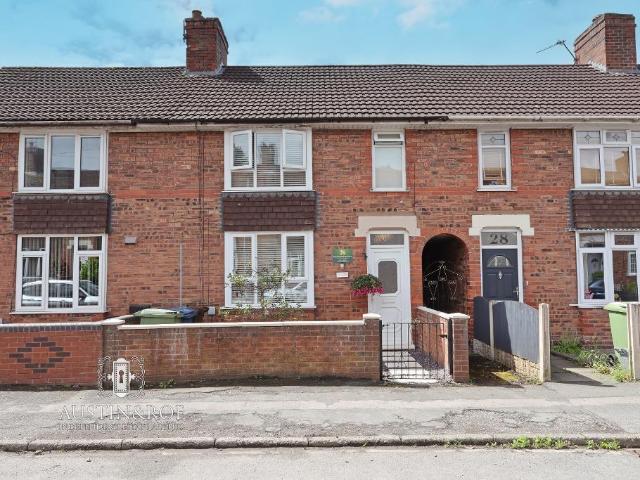 House for sale in Stone, Baswich