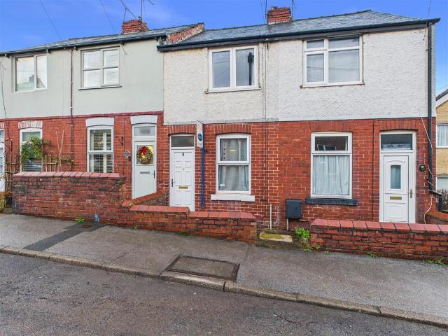 House for sale in Norton Lees, South Yorkshire