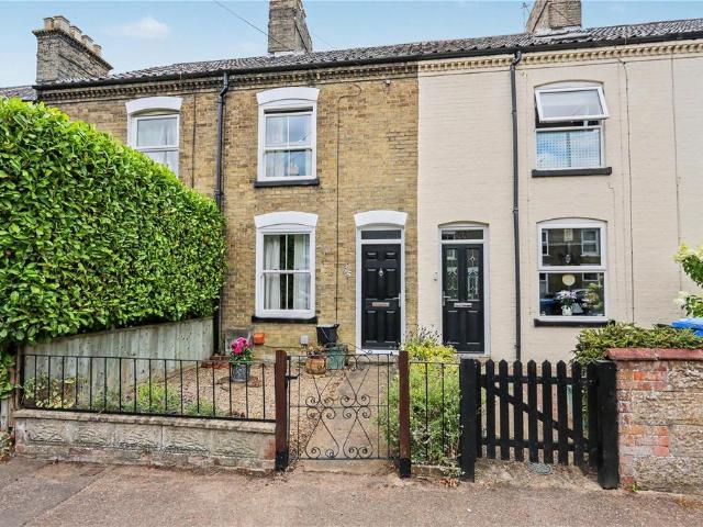 House for sale in Lakenham, East Bank