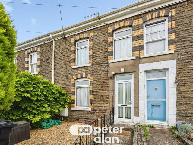 House for sale in Crynant
