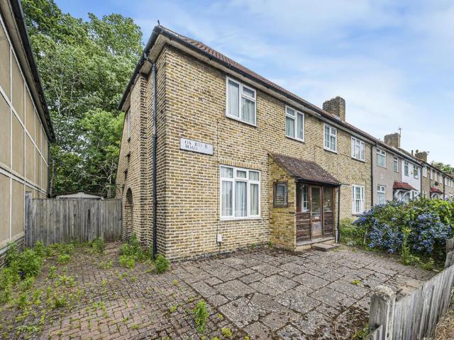 House for sale in London Borough of Lewisham, Greater London