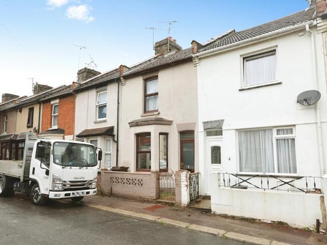 House for sale in Luton, Chatham