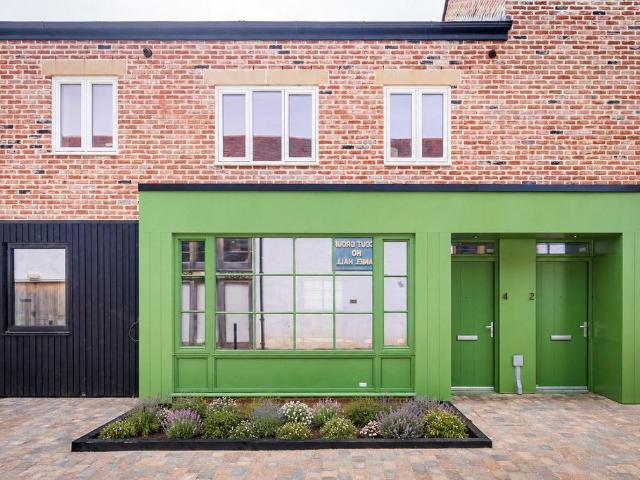 House for sale in Fole, Surrey