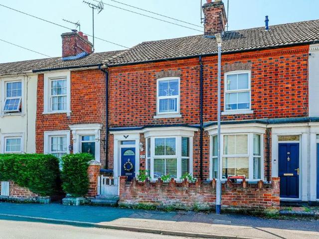House for sale in Leighton-Linslade, Leighton Buzzard
