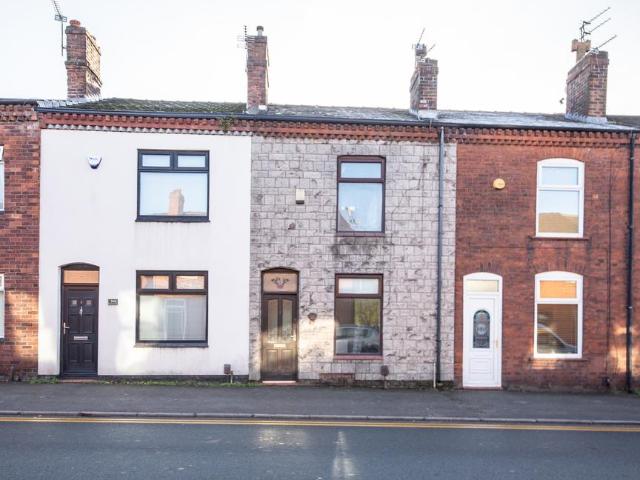 House for sale in Tyldesley, Wigan
