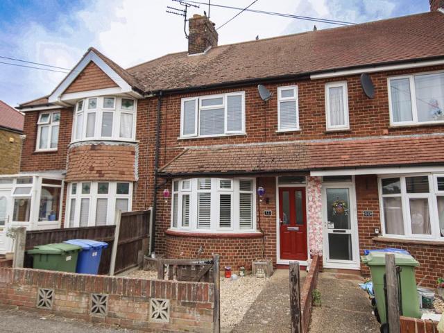 House for sale in Grove Park, Swale