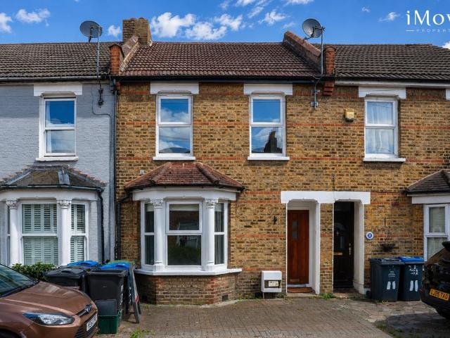 House for sale in London Borough of Croydon, Selhurst