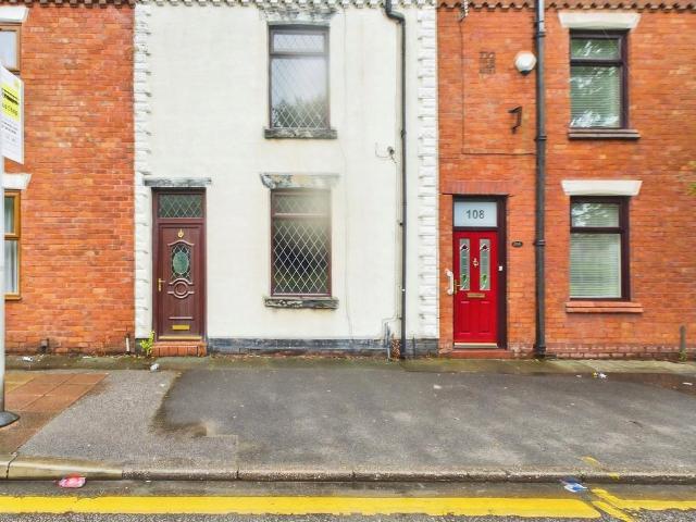 House for sale in Scholes, Wigan