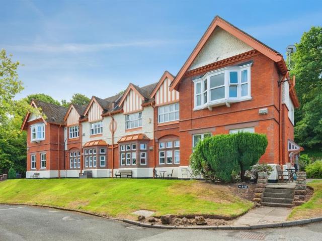 House for sale in Frodsham, Cheshire