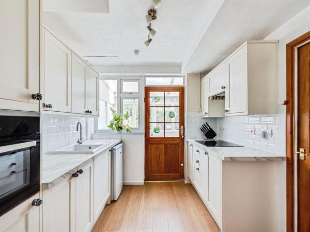 House for sale in Penhill, Swindon
