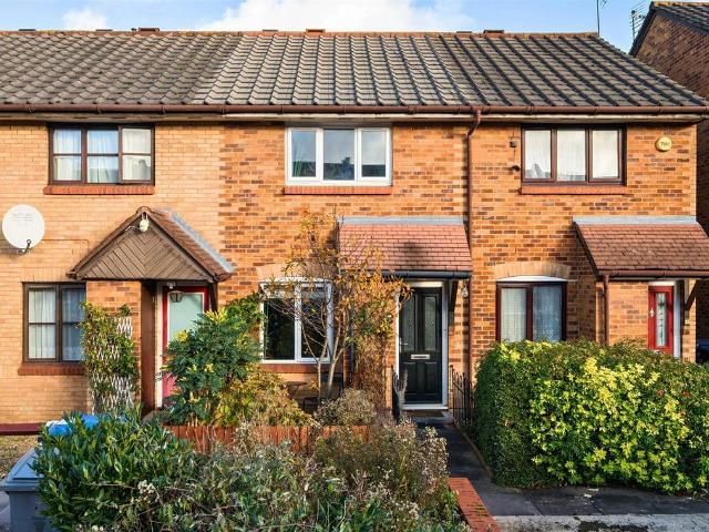 House for sale in Dollis Hill, Greater London
