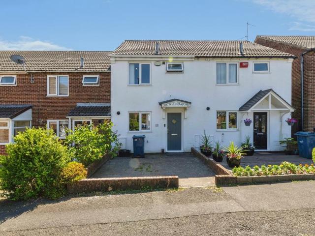 House for sale in Oxclose, Washington