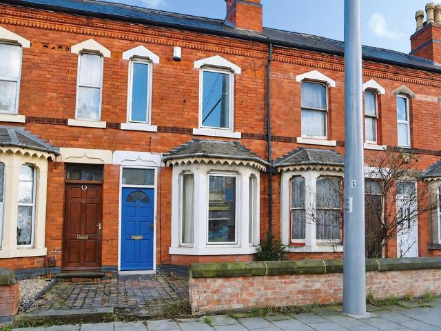 House for sale in Attenborough, East Midlands