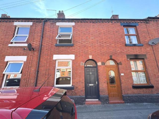 House for sale in Kingsley Moor, Staffordshire
