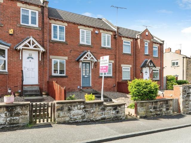 House for sale in Churwell, West Yorkshire