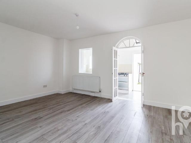 House for sale in Minster-on-Sea, Oad Street