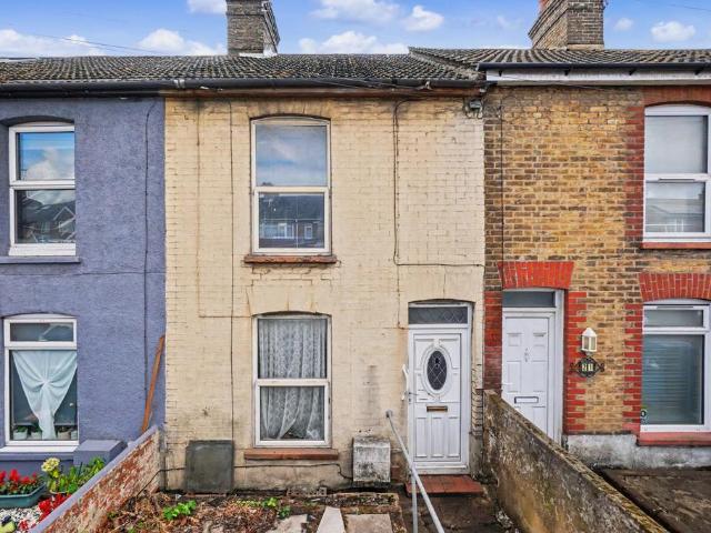 House for sale in Grove Park, Oad Street