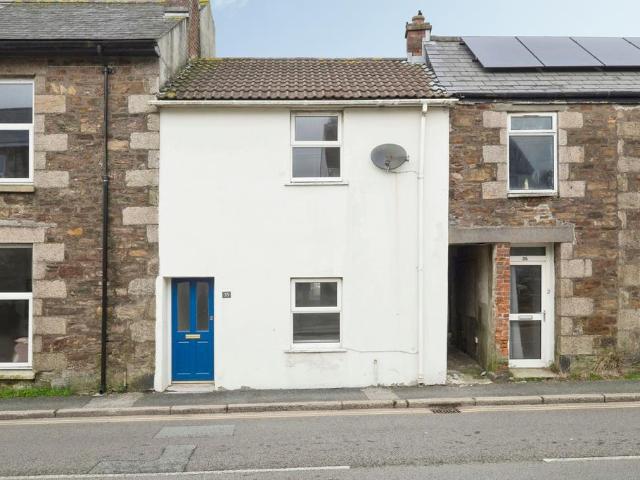 House for sale in Mount Ambrose, Cornwall