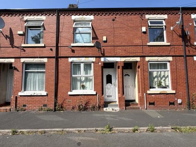 House for sale in Georgia, Greater Manchester