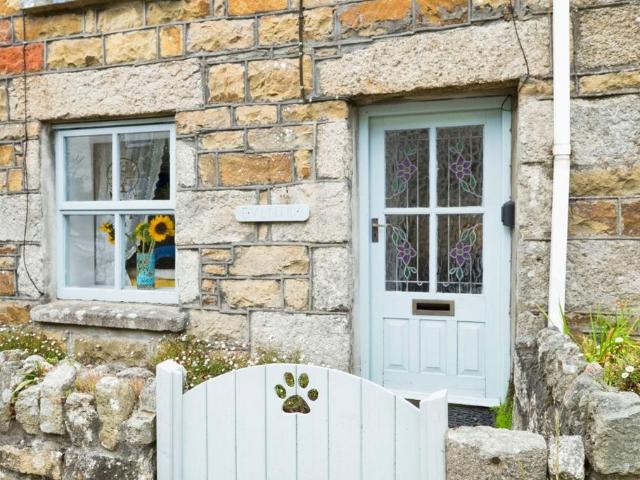 House for sale in Goldsithney, Cornwall