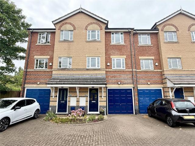 House for sale in Meols Cop, Southport