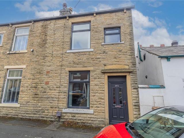 House for sale in Caldermoor, Burnedge