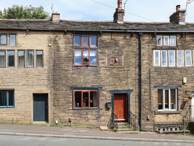 House for sale in Burnedge, Greater Manchester