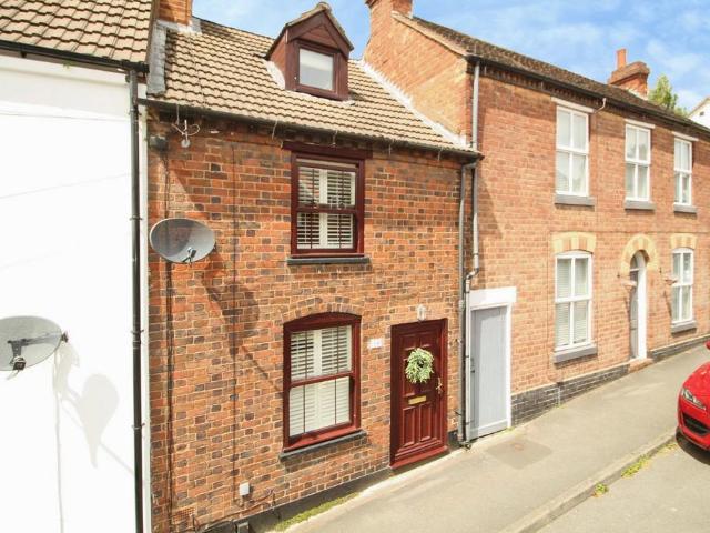 House for sale in Foxholes, Rushock