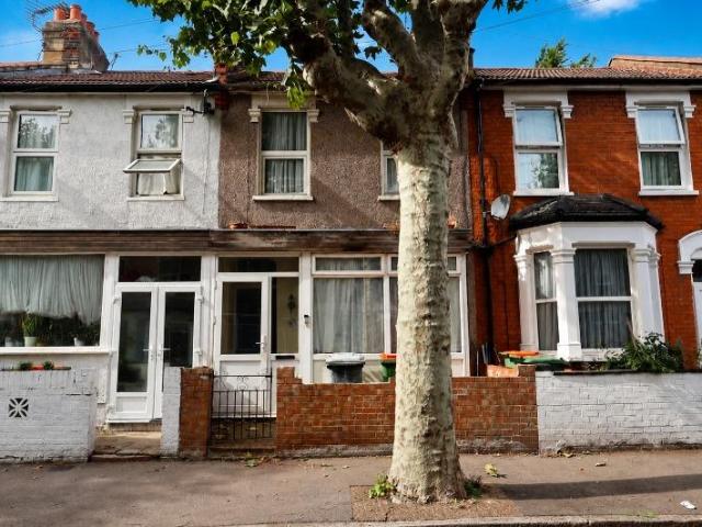 House for sale in London Borough of Newham, Greater London