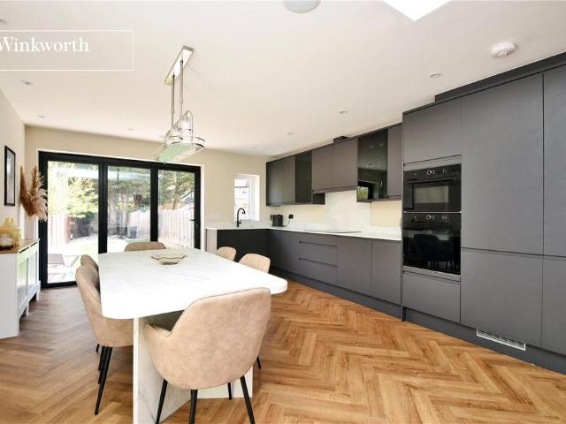 House for sale in Worcester Park, Greater London