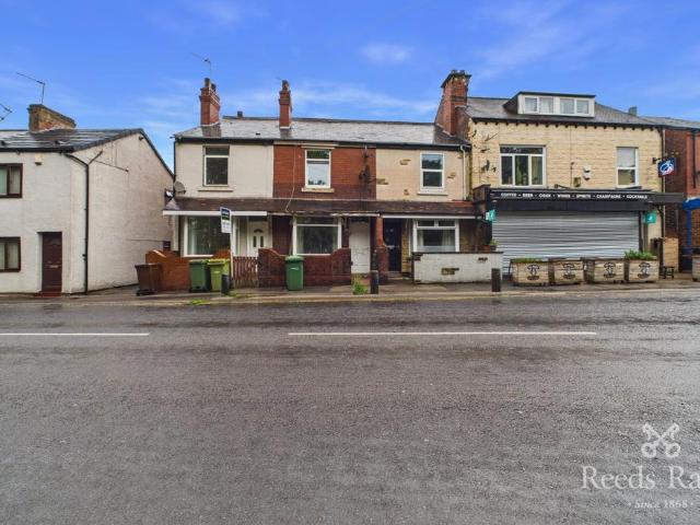 House for sale in Purston Jaglin, West Yorkshire
